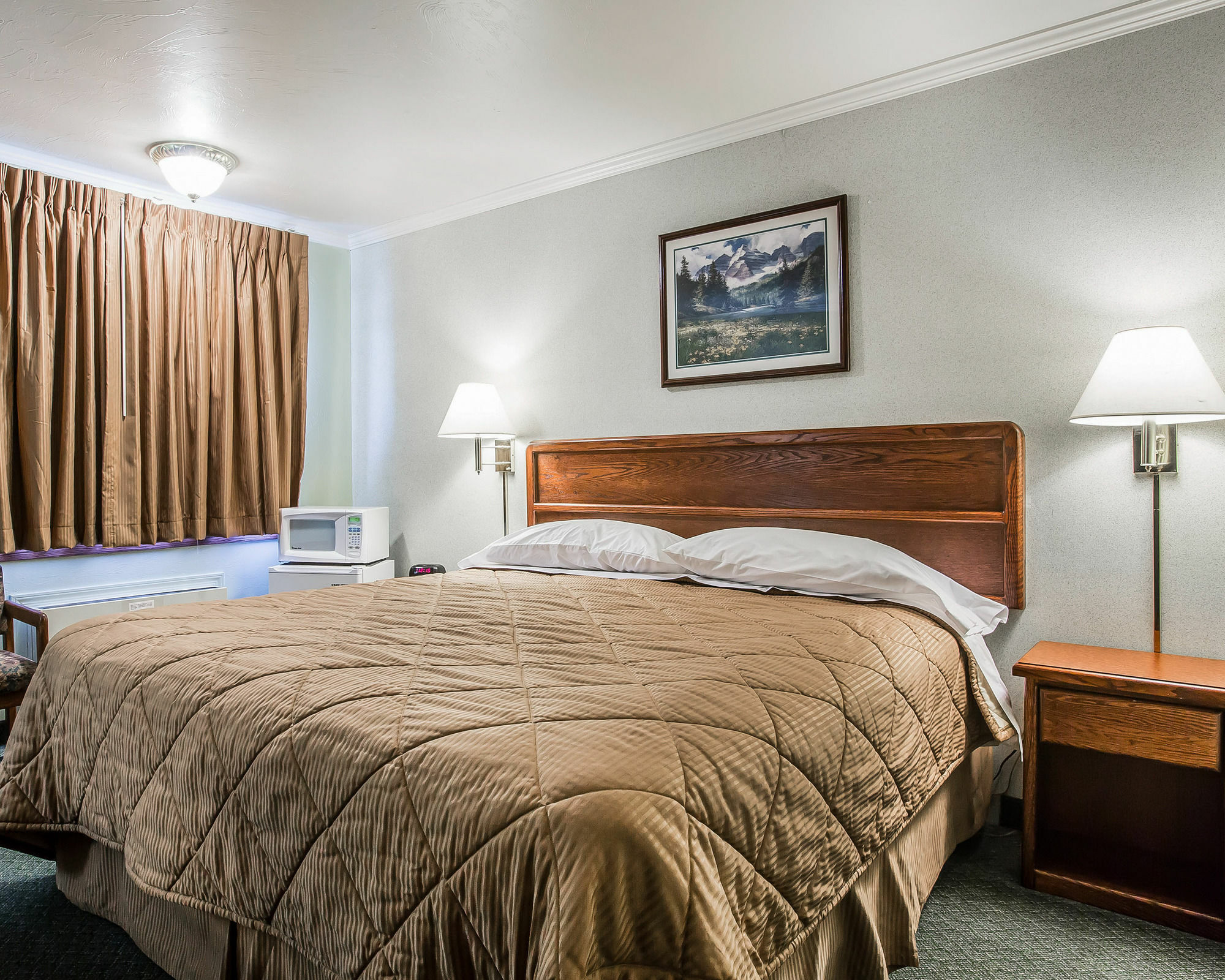Travelodge By Wyndham ליווינגסטון מראה חיצוני תמונה